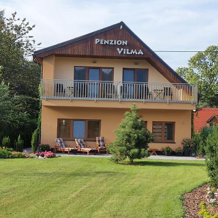 Penzion Vilma Smilovice Exteriör bild